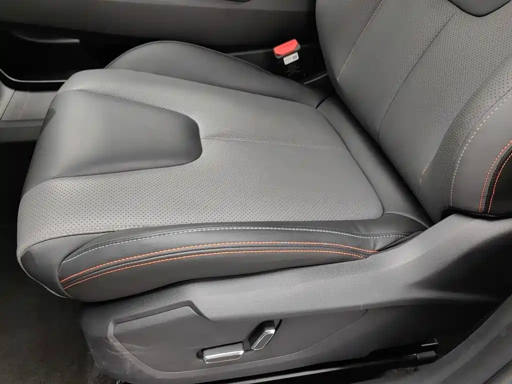Geely Boyue — миниатюра 20