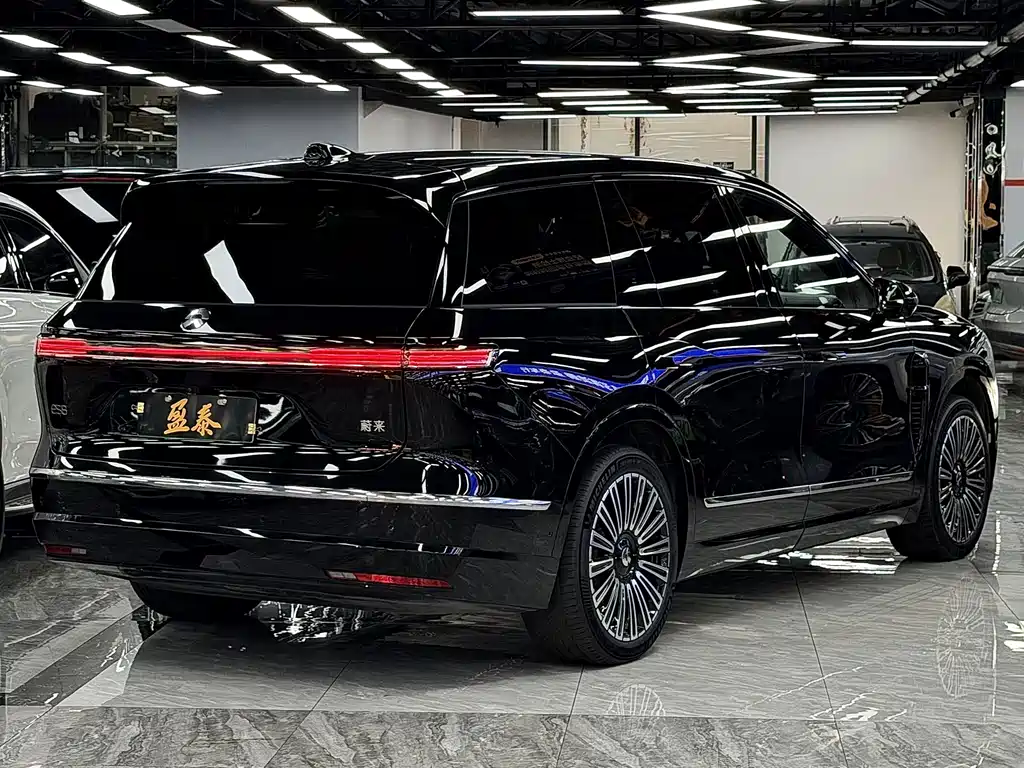 NIO ES8 — миниатюра 7