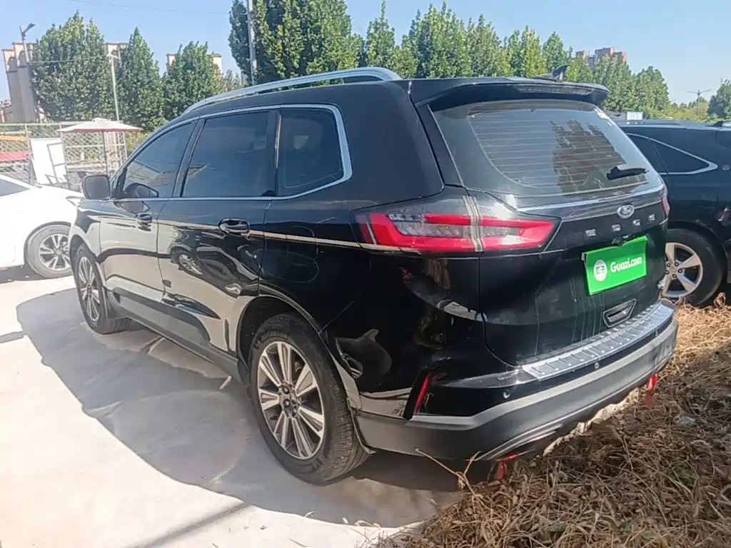 Ford Edge — миниатюра 5