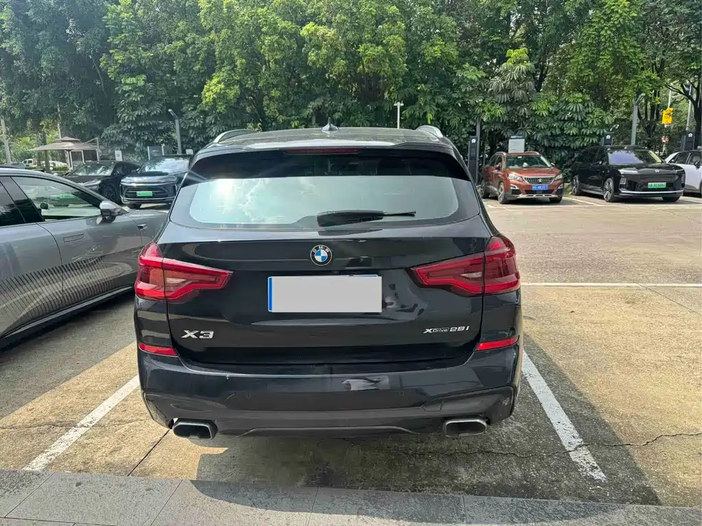 BMW X3 — миниатюра 3
