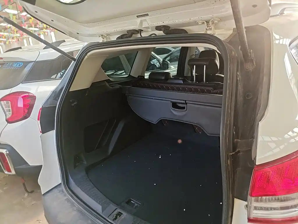 Ford Kuga — миниатюра 19