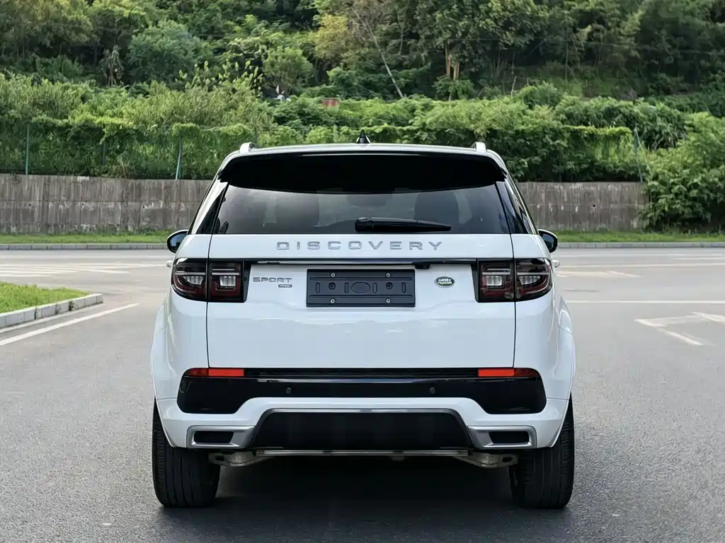 Land Rover Discovery Sport — миниатюра 9