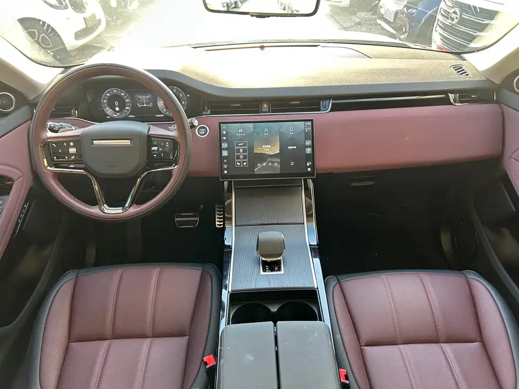 Land Rover Evoque — миниатюра 8