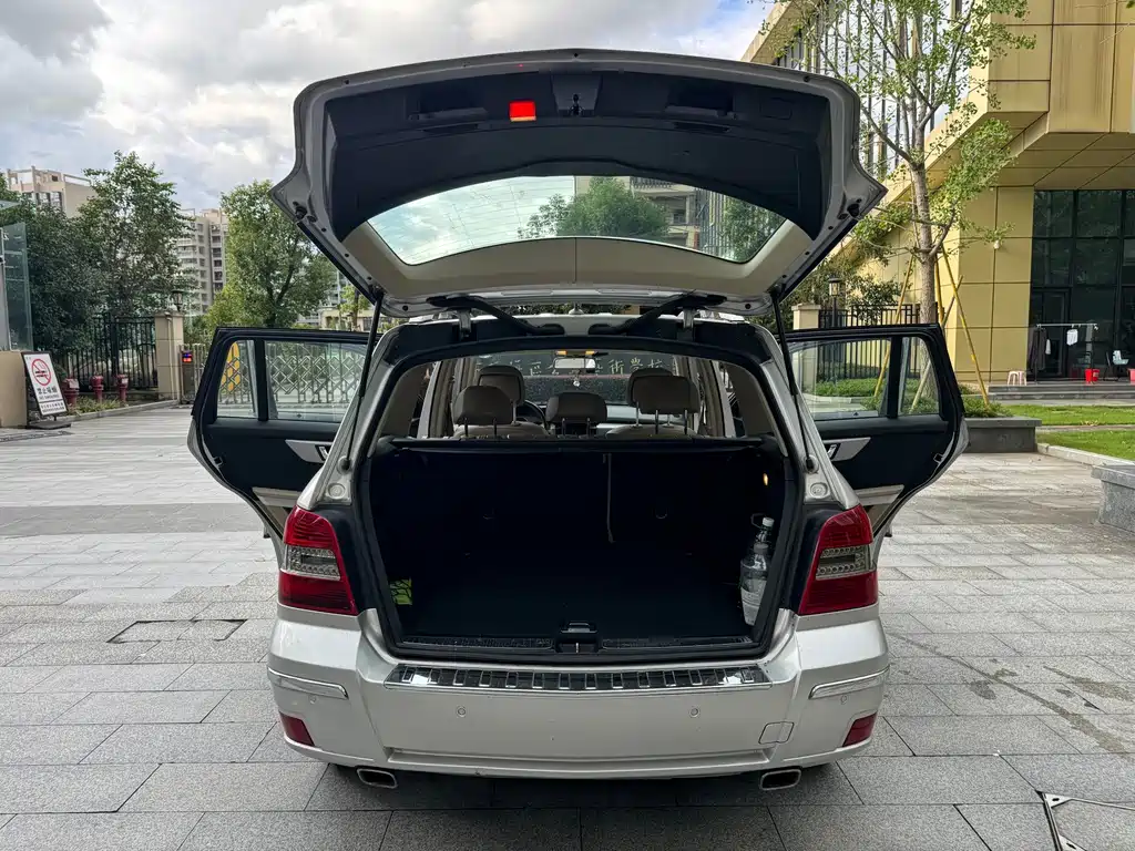 Mercedes-Benz GLK-Class (Import) — миниатюра 15