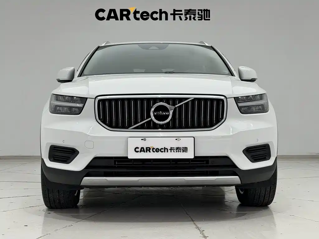 Volvo XC40 — миниатюра 2