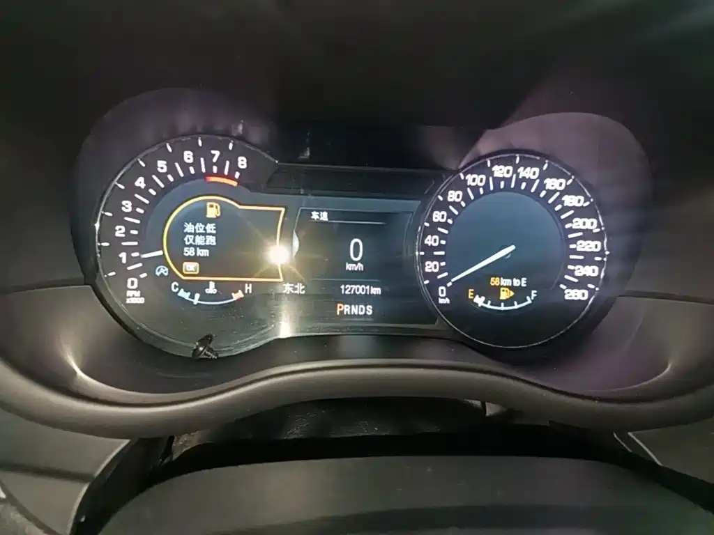 Lincoln MKC — миниатюра 12