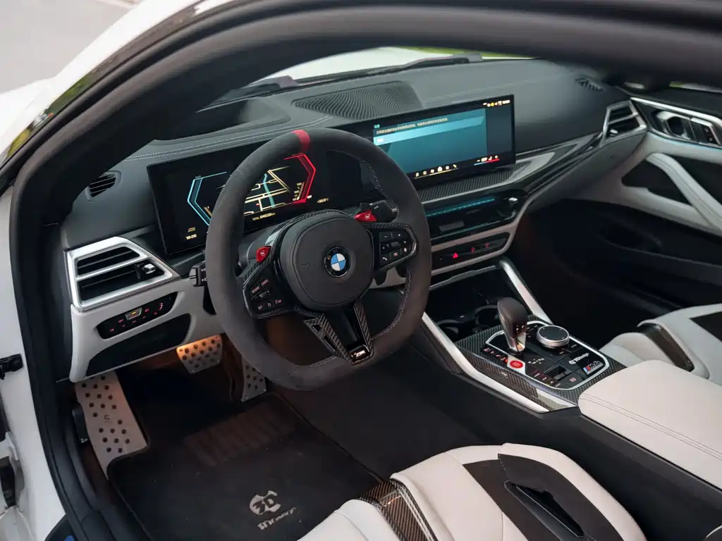 BMW M4 — миниатюра 9