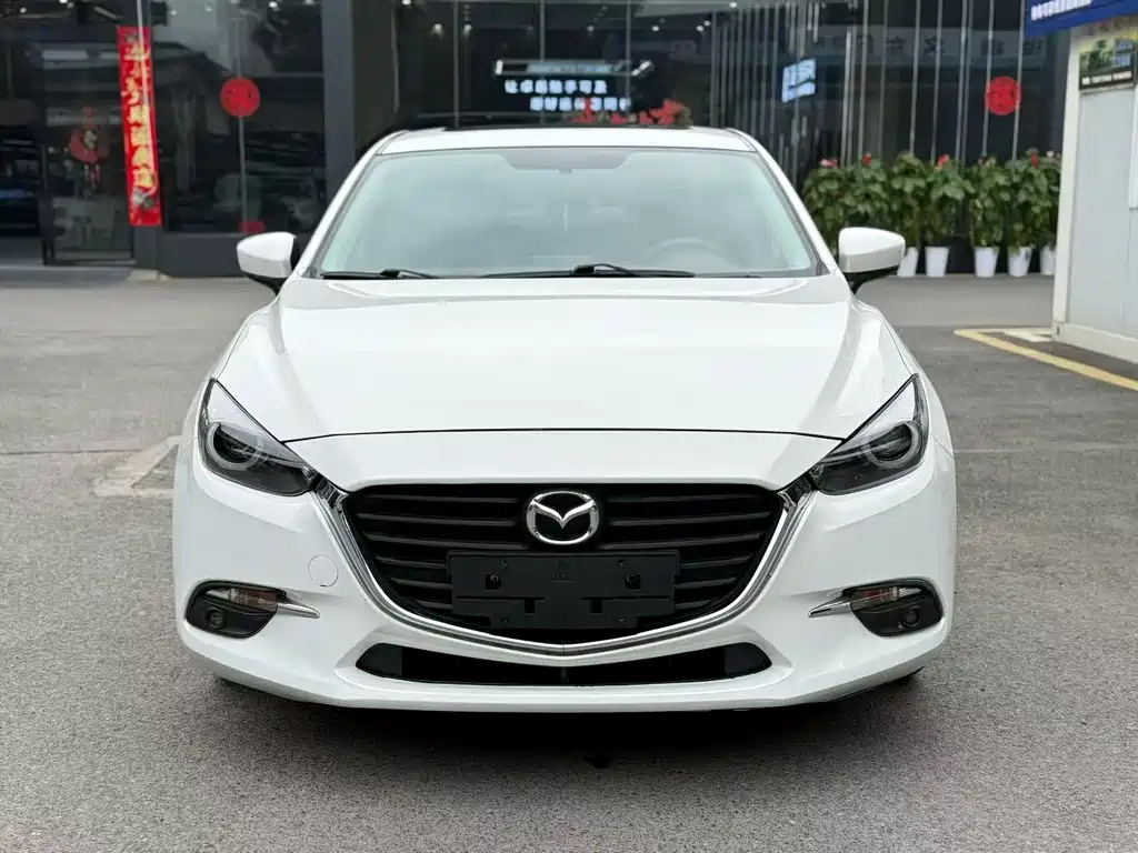 MAZDA 3 ANGKESAILA