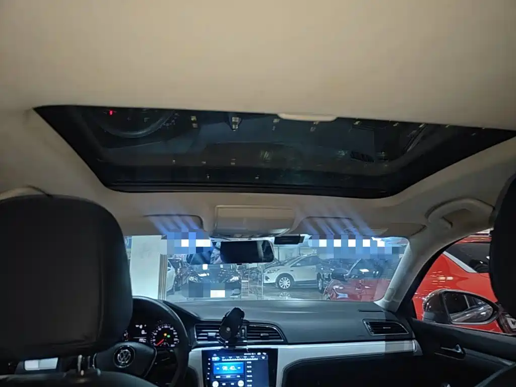 Volkswagen Lamando — миниатюра 18