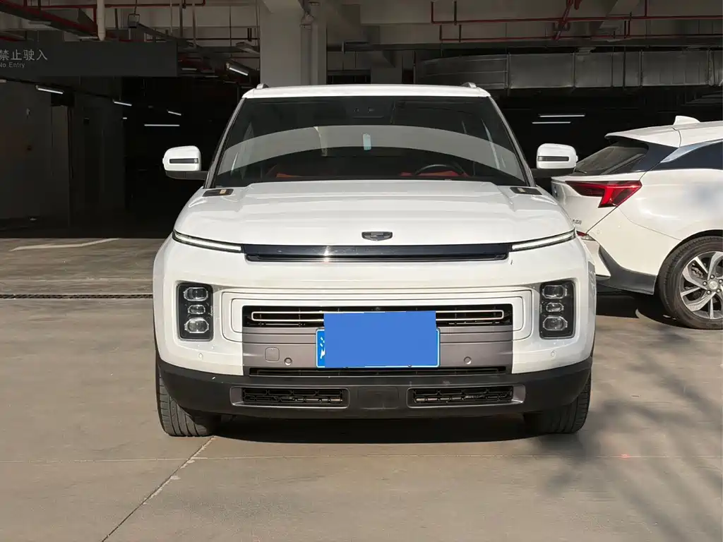 Geely Icon
