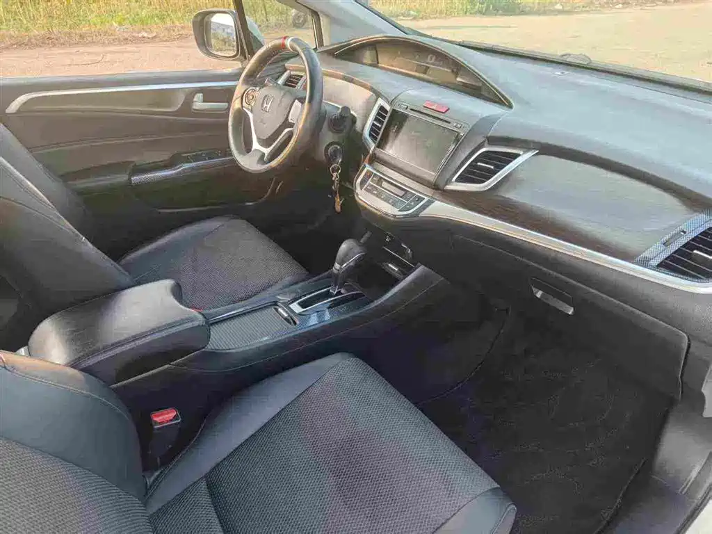 Honda Jade — миниатюра 4
