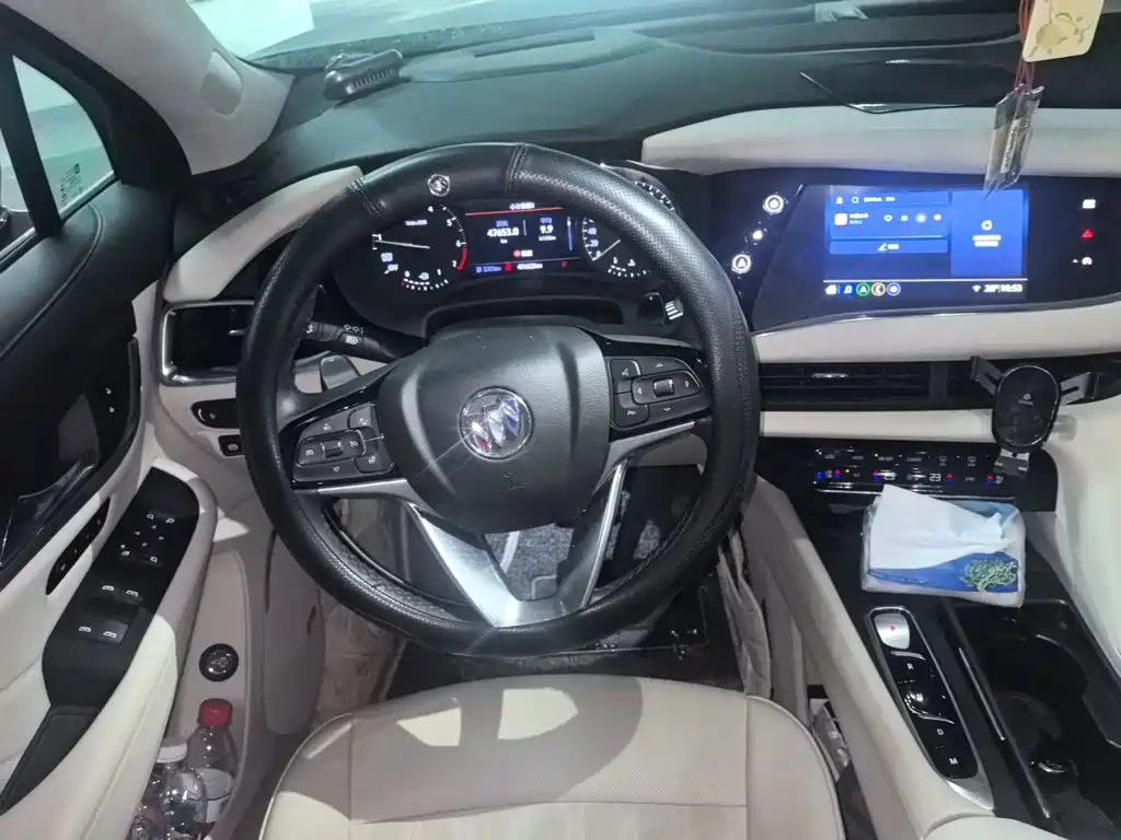 Buick Enclave — миниатюра 3