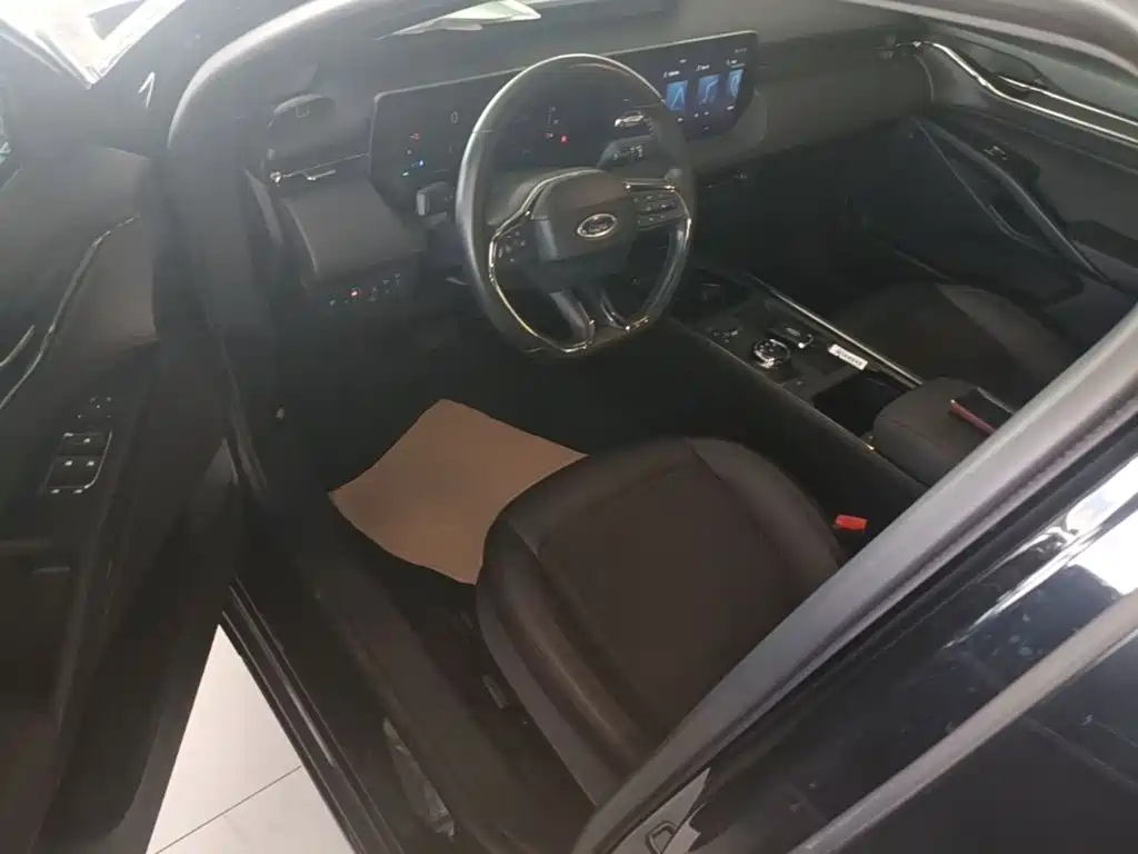 Ford Mondeo — миниатюра 16
