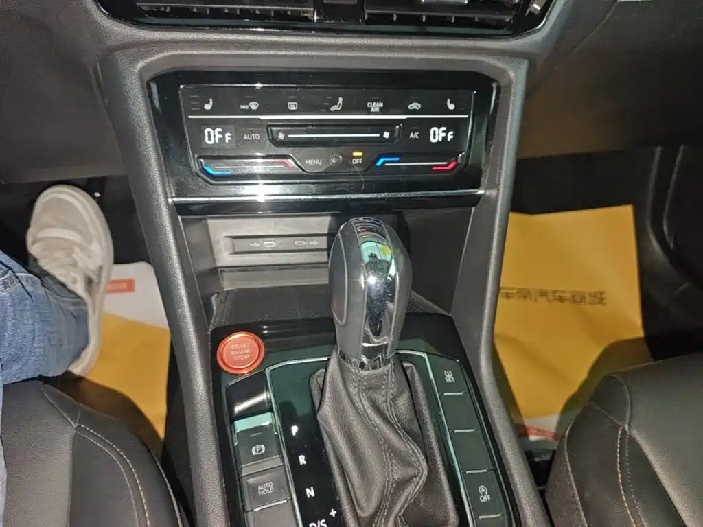 Volkswagen Tharu — миниатюра 14