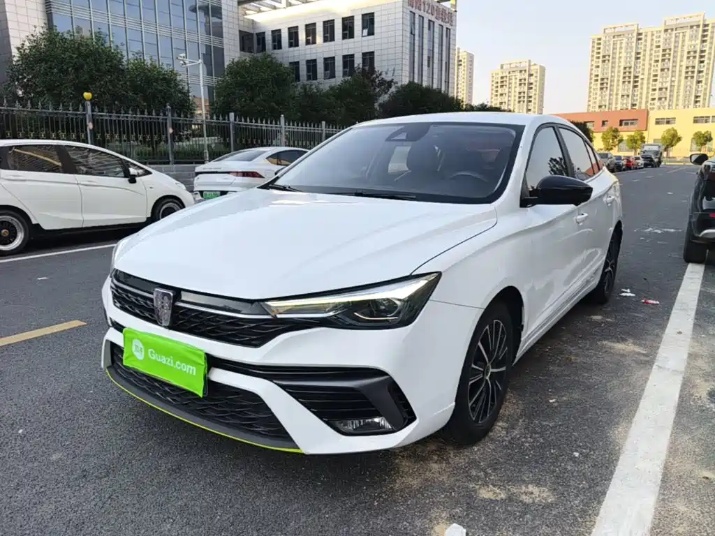 Roewe i5