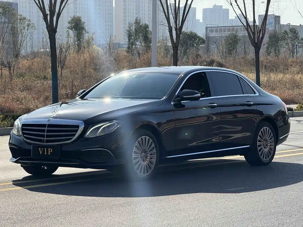 Mercedes-Benz E-Class 2021