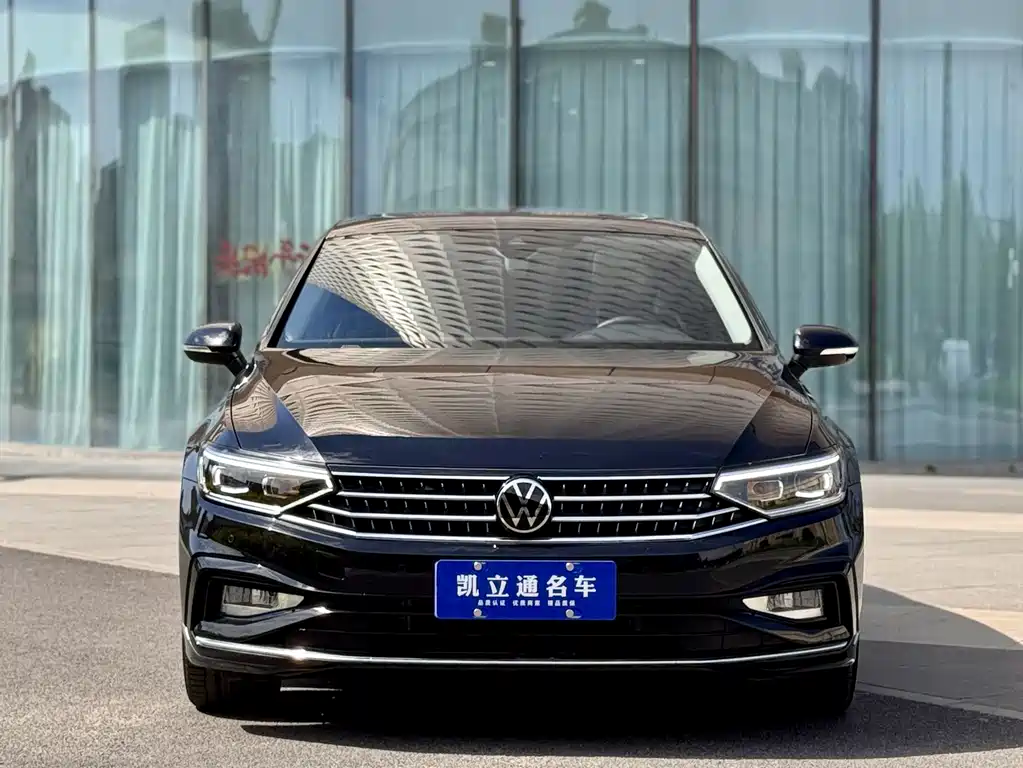 Volkswagen Magotan 2025 330TSI DSG Luxury