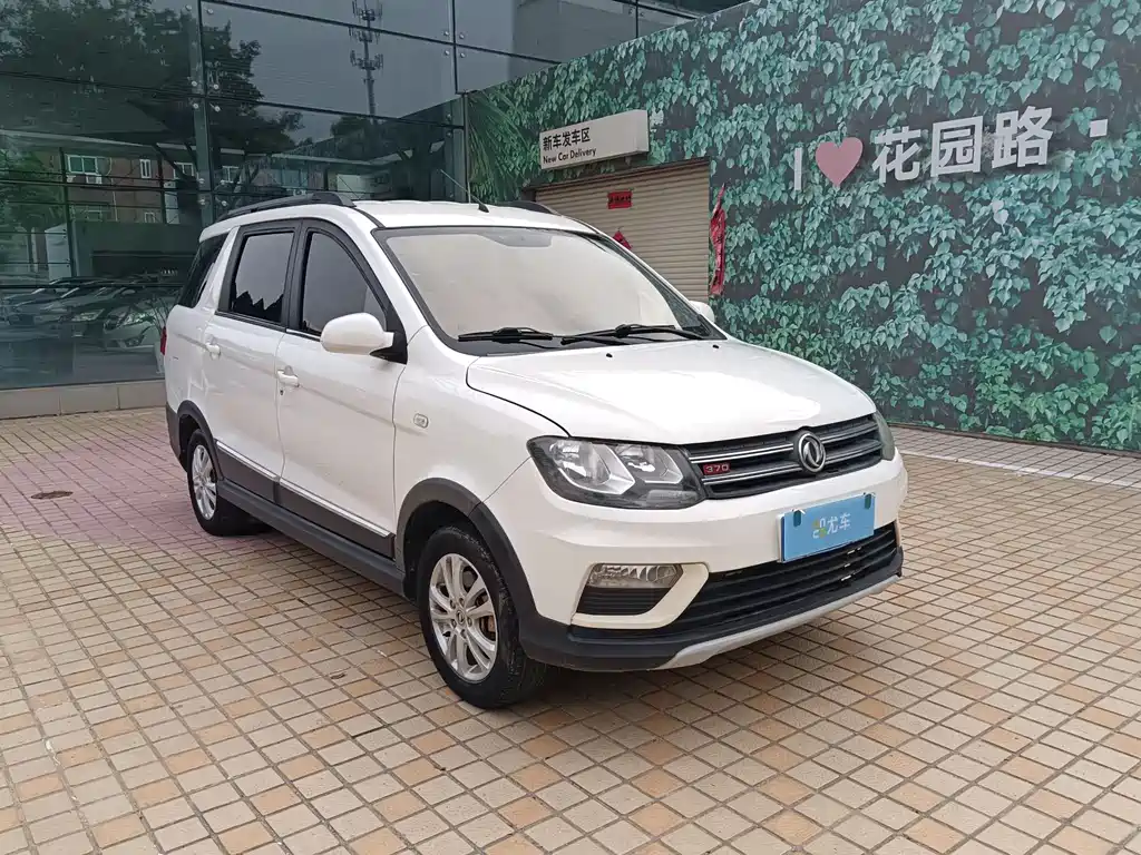 Dongfeng 370 2016 1.5L MT Ⅱ 7 мест