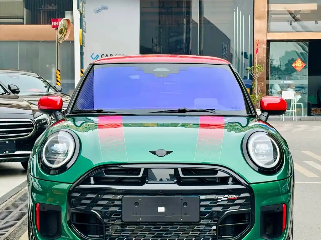 Mini JCW 2025 JOHN COOPER WORKS