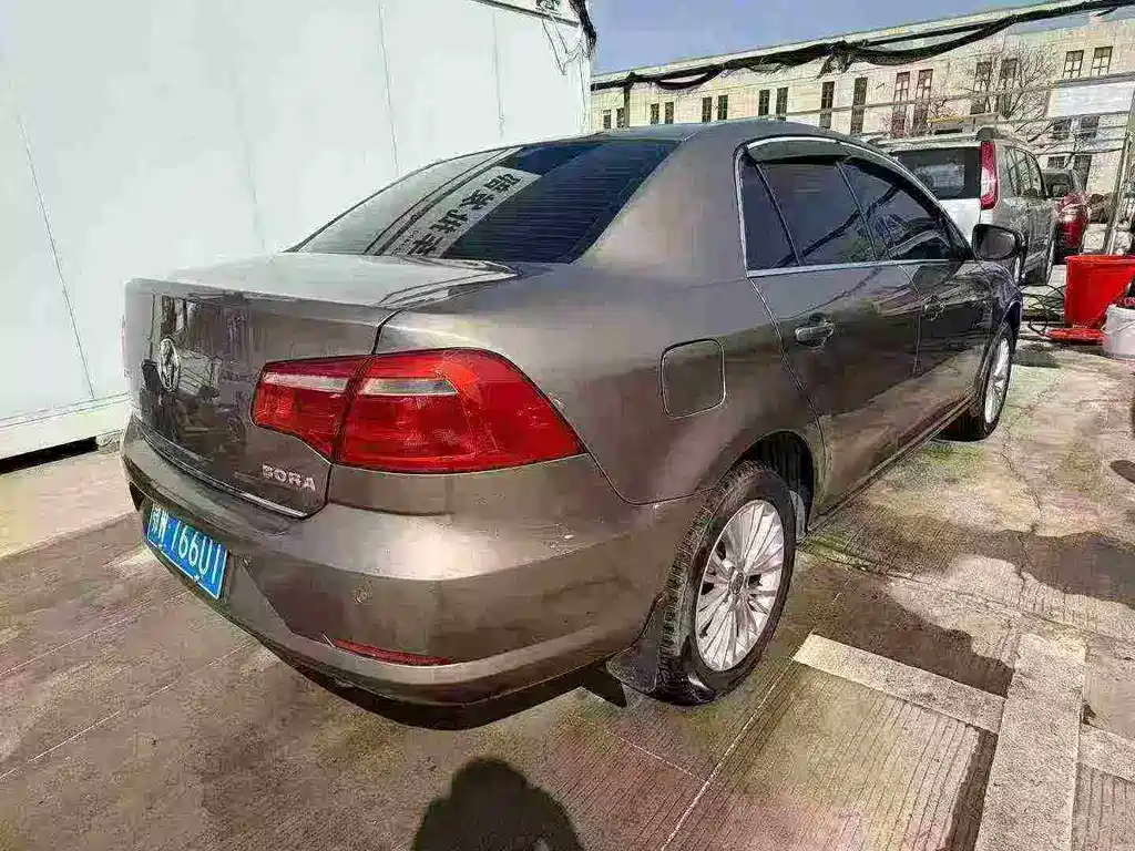 Volkswagen Bora — миниатюра 9