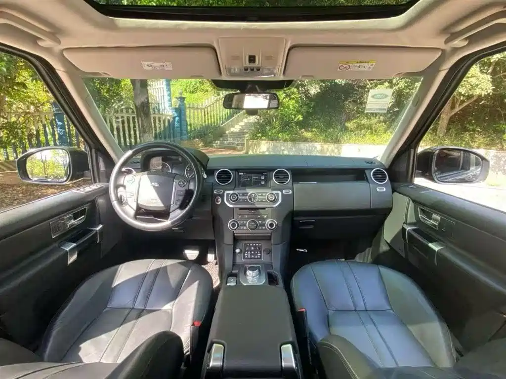 Land Rover Discovery 2016 3.0 SDV6 HSE