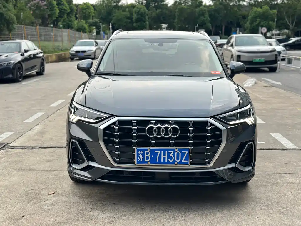 Audi Q3 — миниатюра 2