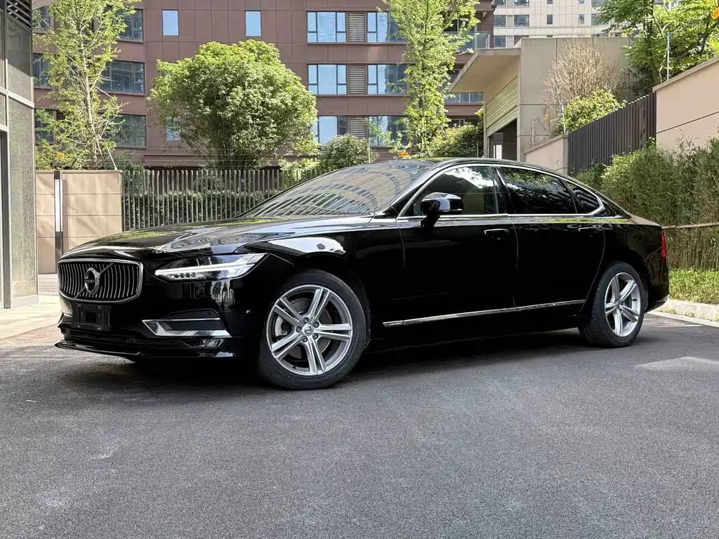Volvo S90 2017