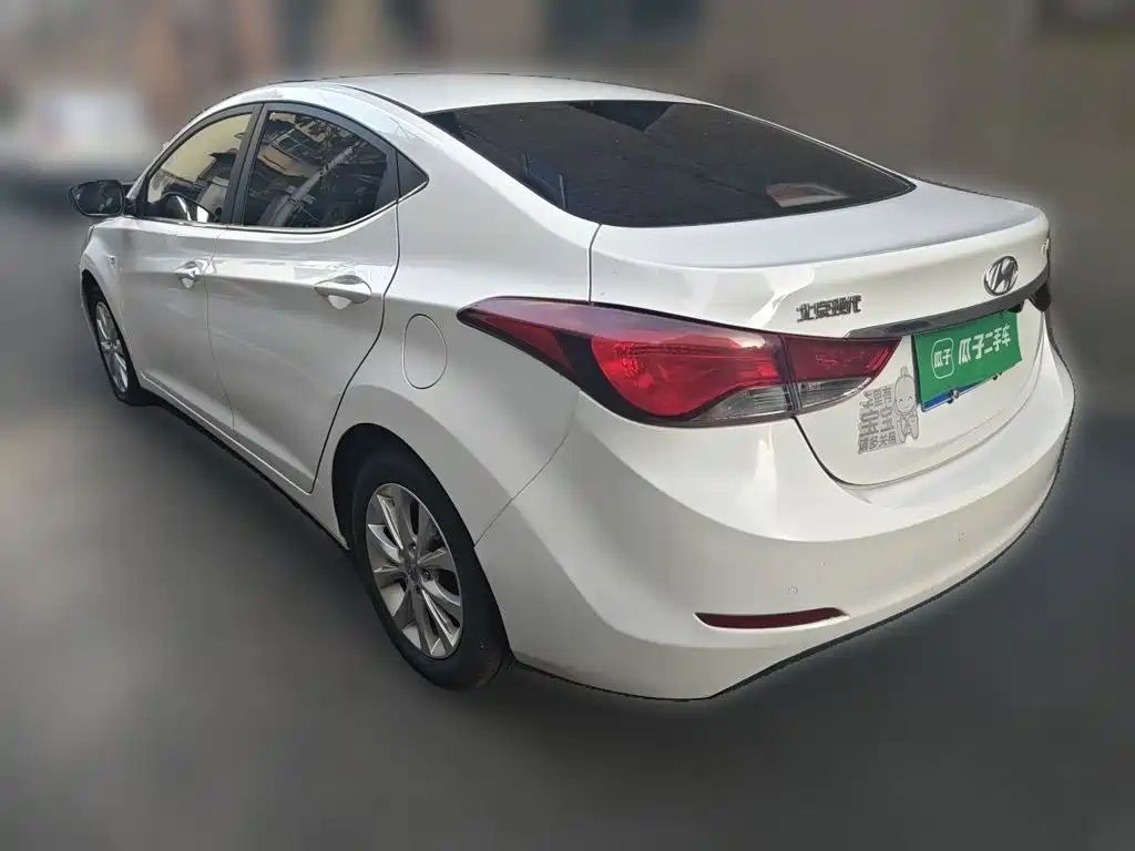 Hyundai Elantra Langdong — миниатюра 25