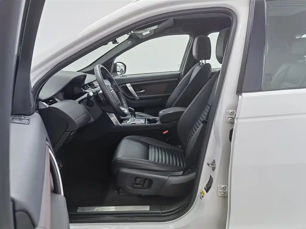 Land Rover Discovery Sport Sport 2022 P300e