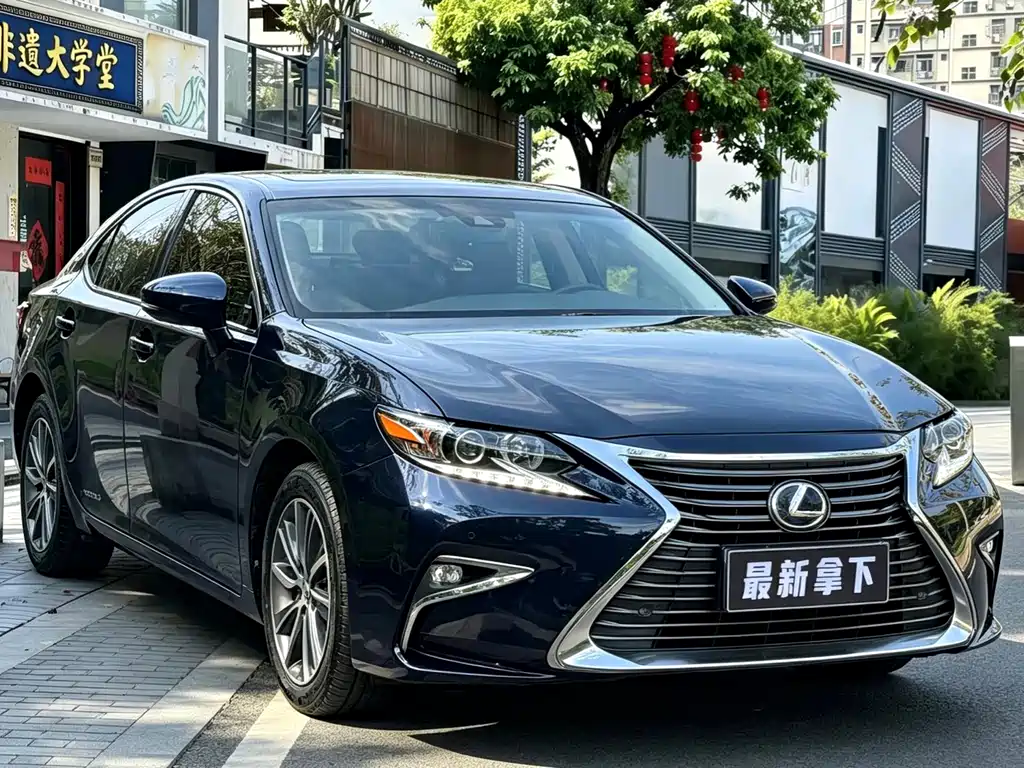 Lexus ES — миниатюра 3