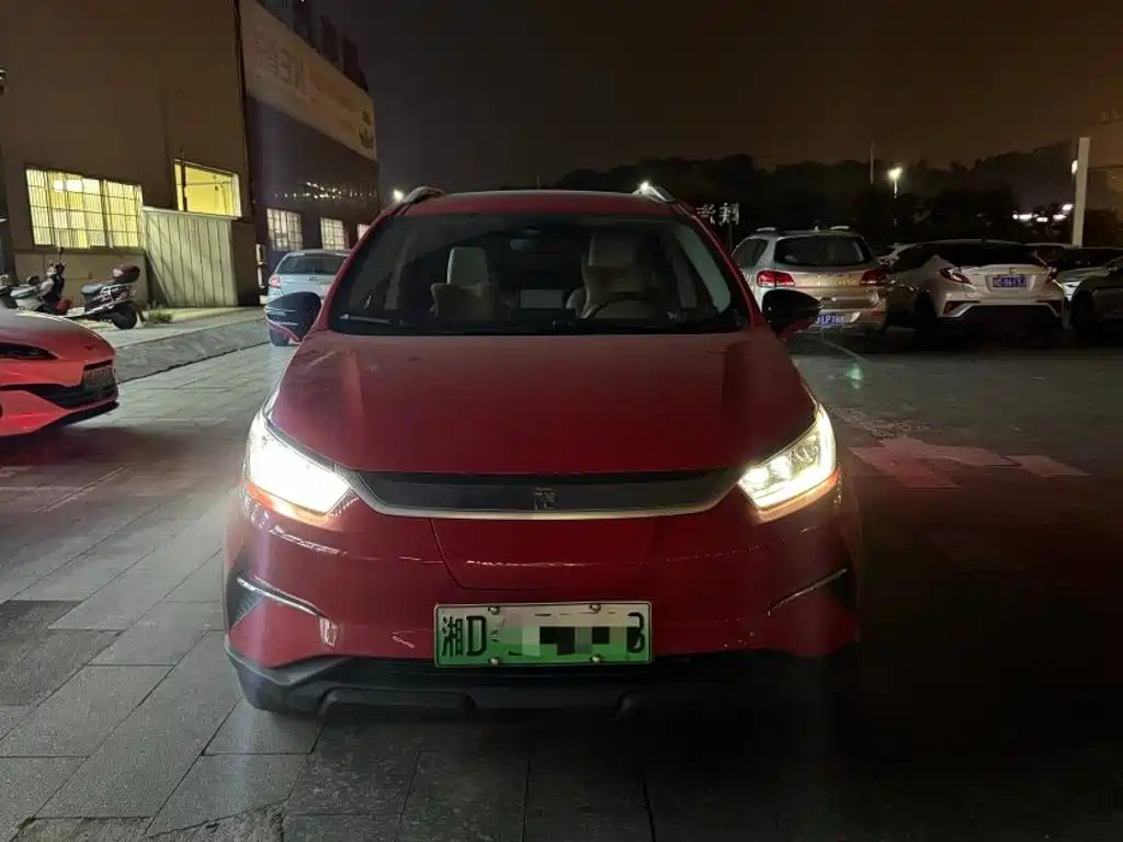 BYD Yuan Pro — миниатюра 2