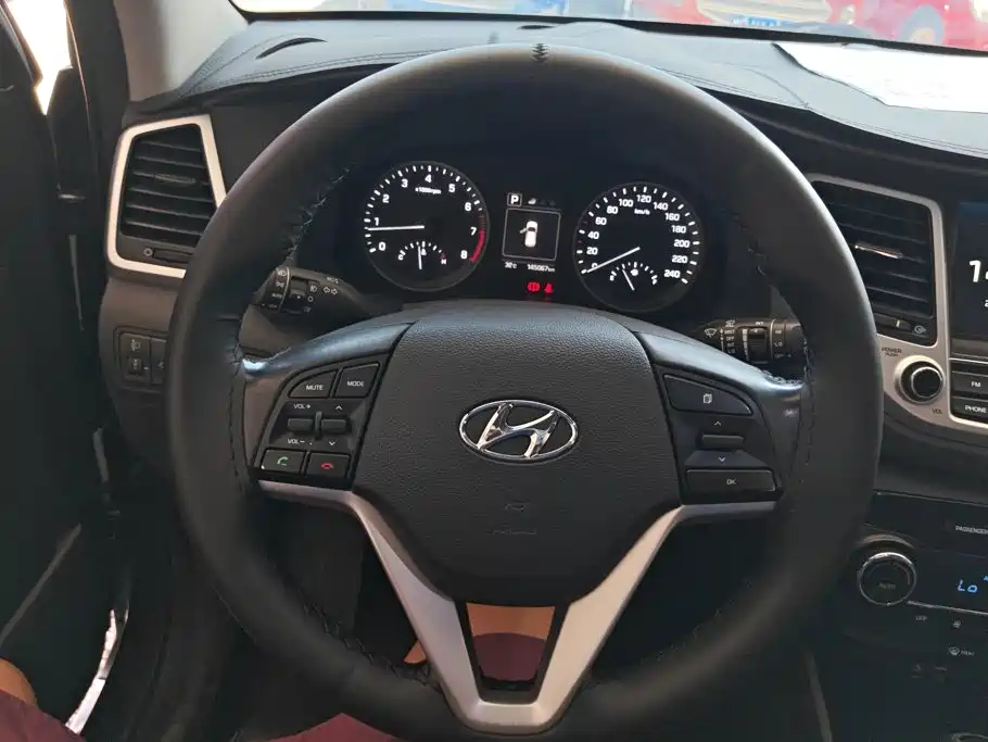 Hyundai Tucson — миниатюра 15