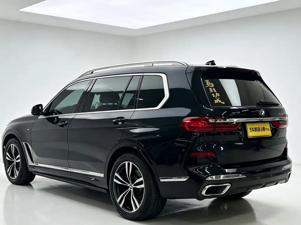 BMW X7 — миниатюра 7