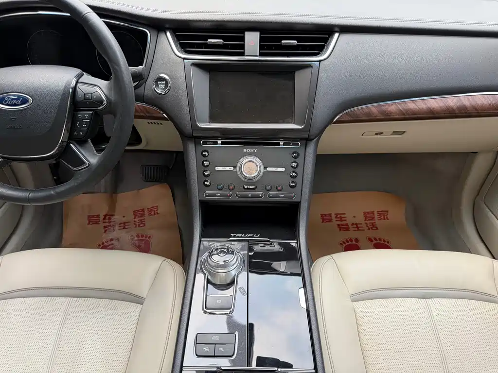 Ford Taurus — миниатюра 7