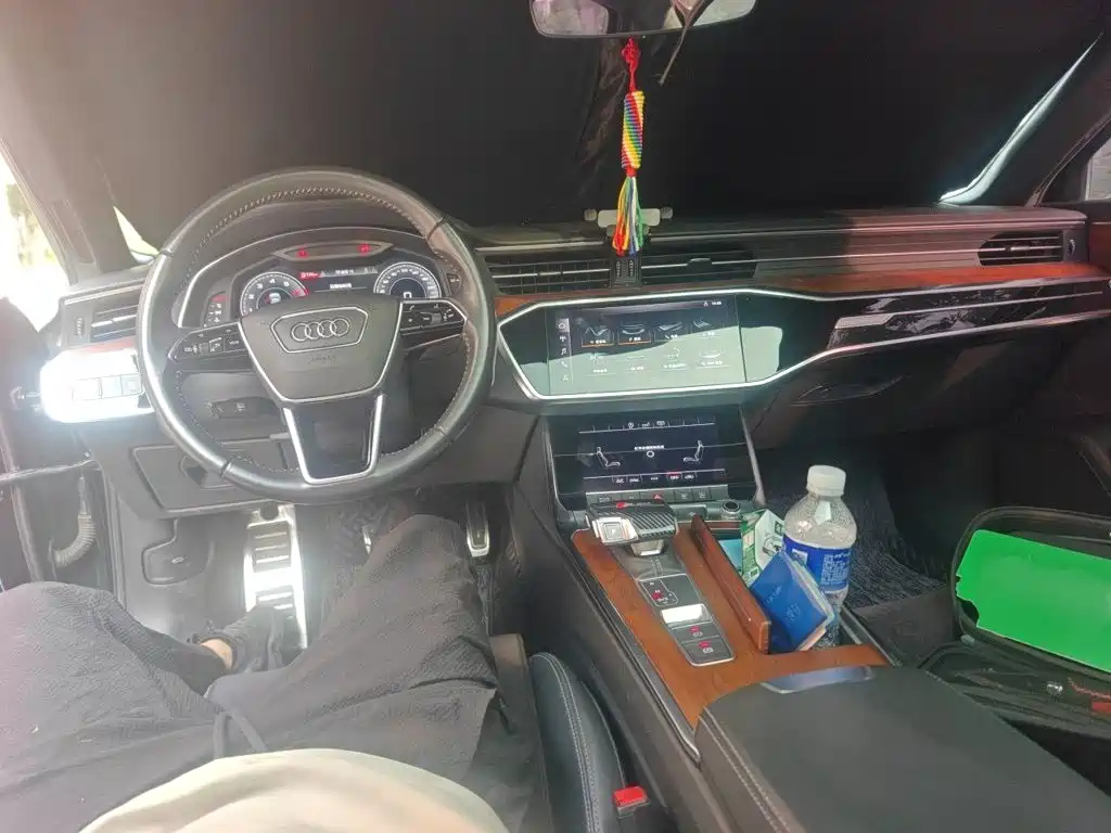 Audi A6L — миниатюра 13