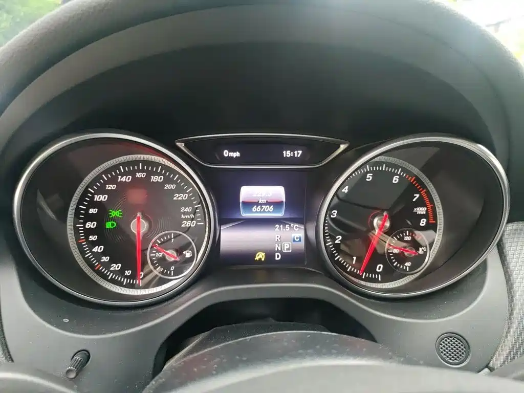 Mercedes-Benz GLA — миниатюра 4