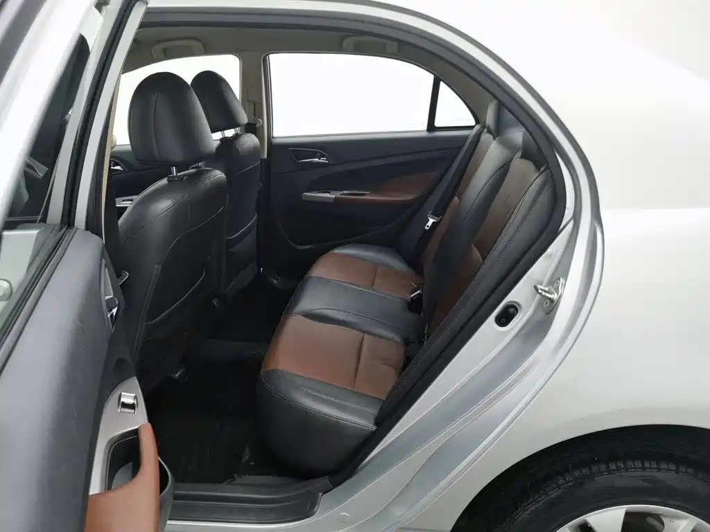 BYD F3 — миниатюра 15