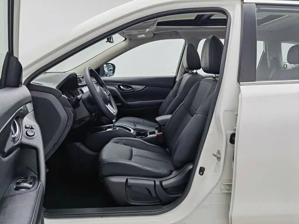 Nissan X-Trail — миниатюра 10