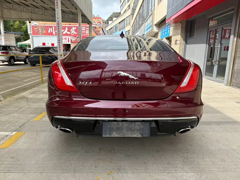 Jaguar XJ 2016 XJL 2.0T Elegant