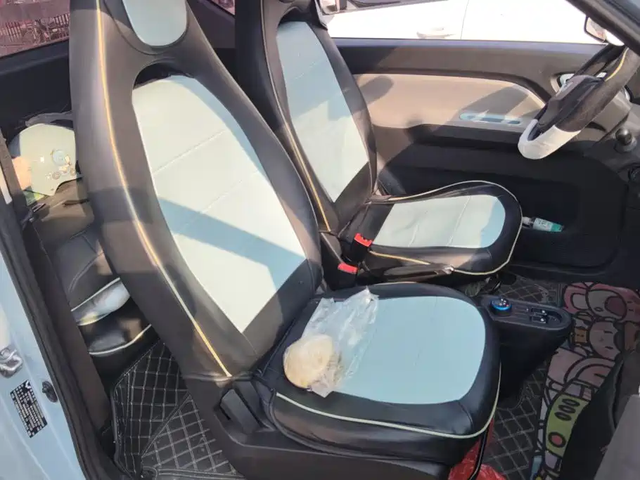 Wuling MINIEV — миниатюра 8