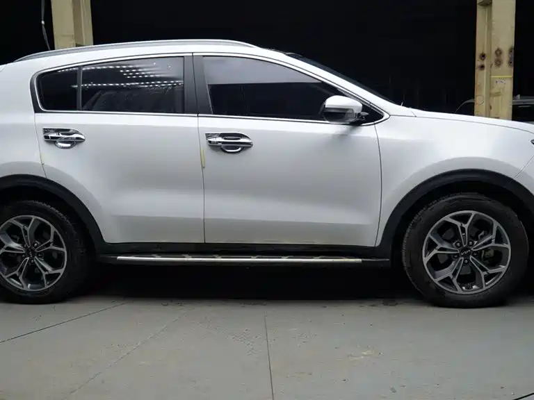 KIA KX5