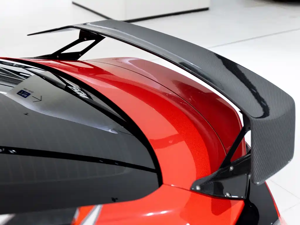 Subaru BRZ 2.4L Manual 10th Anniversary Commemorative Edition, фото 7