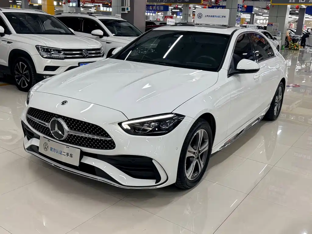 Mercedes-Benz C-Class 2022