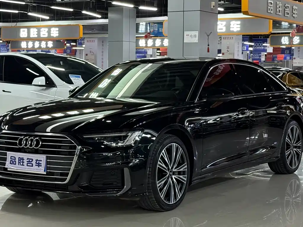 Audi A6L 2022