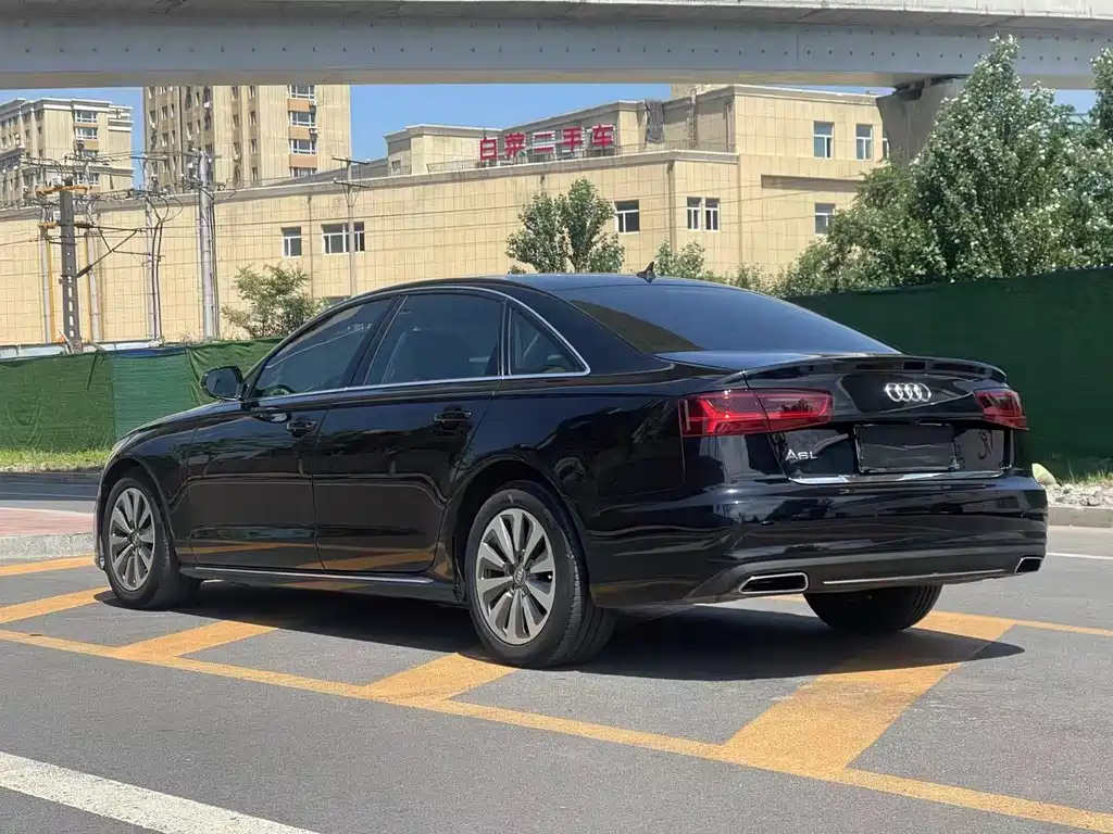 Audi A6L — миниатюра 7