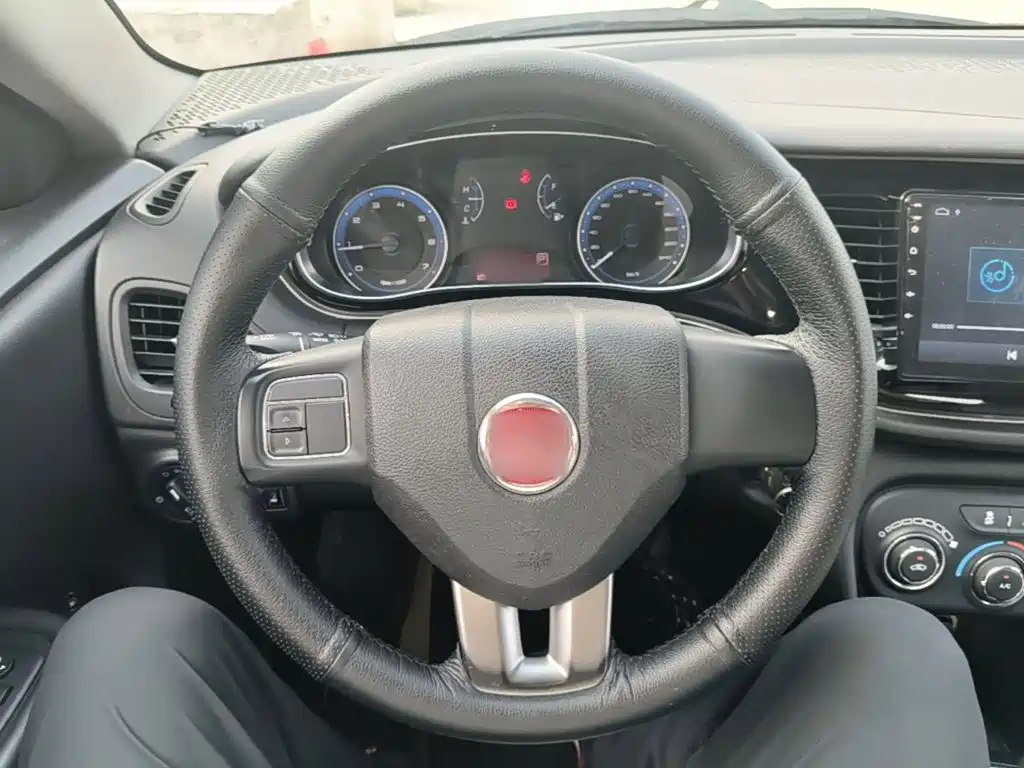 Fiat Viaggio — миниатюра 11