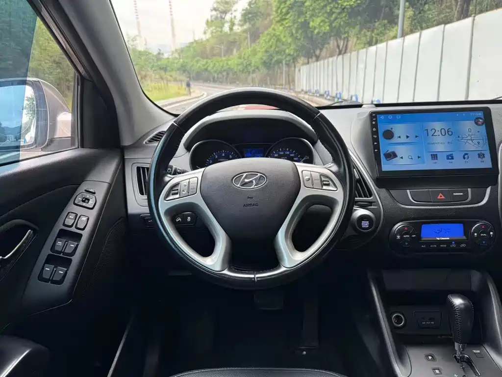 Hyundai ix35 — миниатюра 5