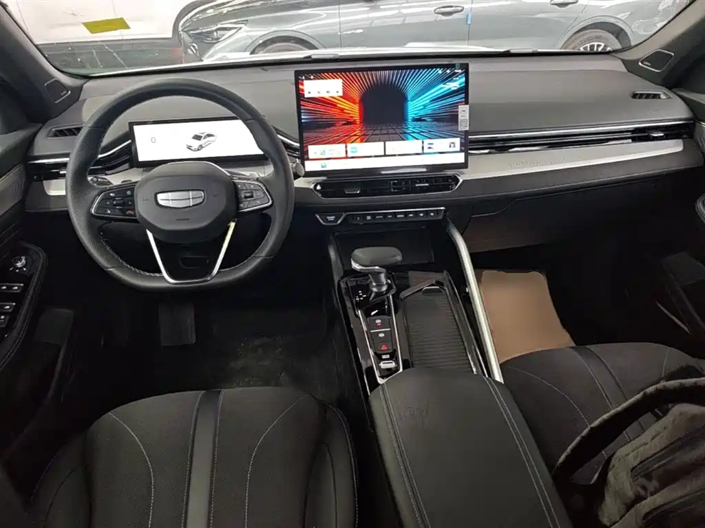 Geely Preface 2025 2.0TD
