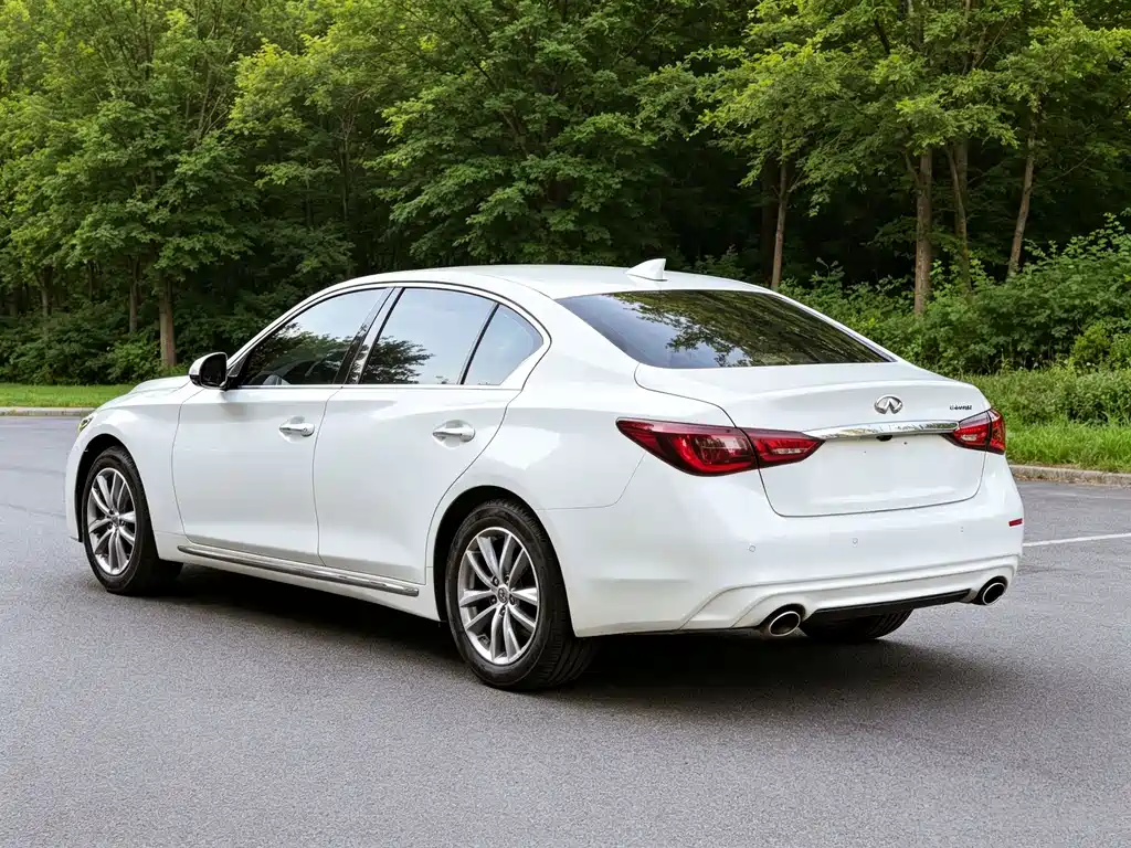 Infiniti Q50L — миниатюра 4