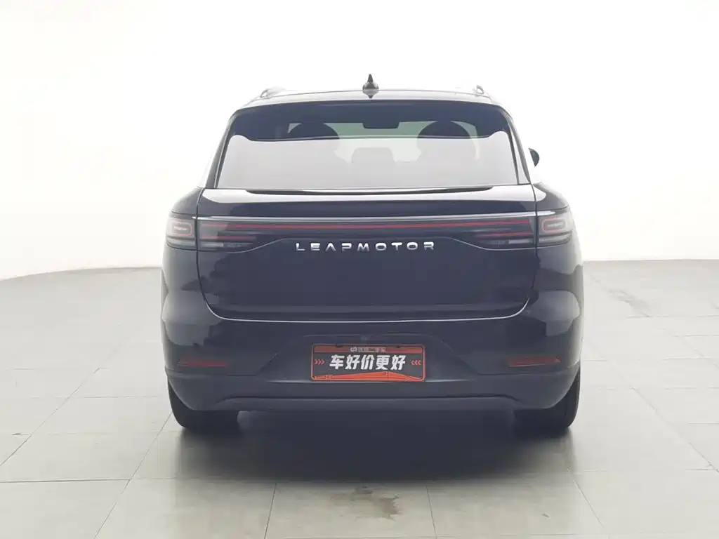 Leapmotor Leapmotor C11 — миниатюра 4